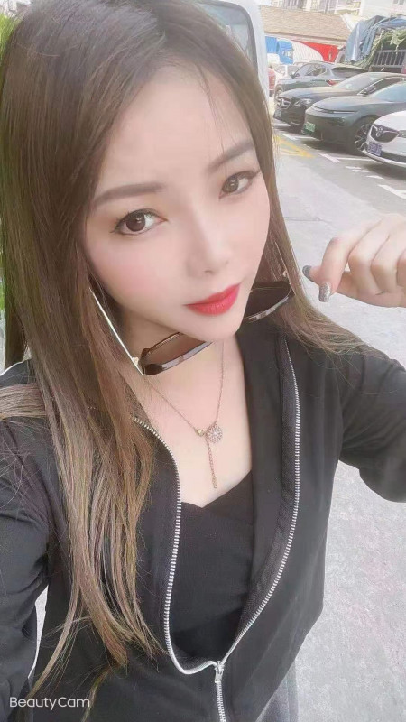 未来域非全职小姐姐